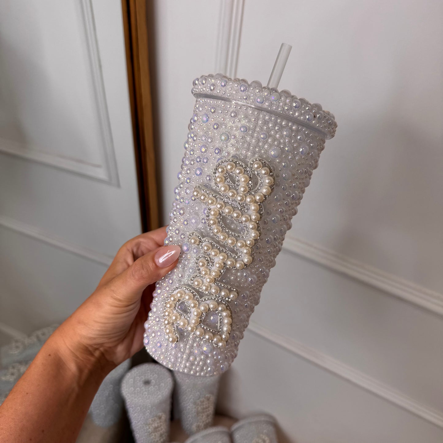 Bride pearl diamanté straw cup
