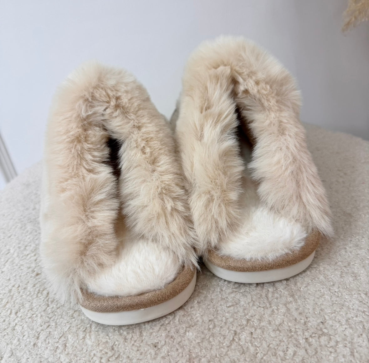 Leopard fluffy mule slippers with gold initials