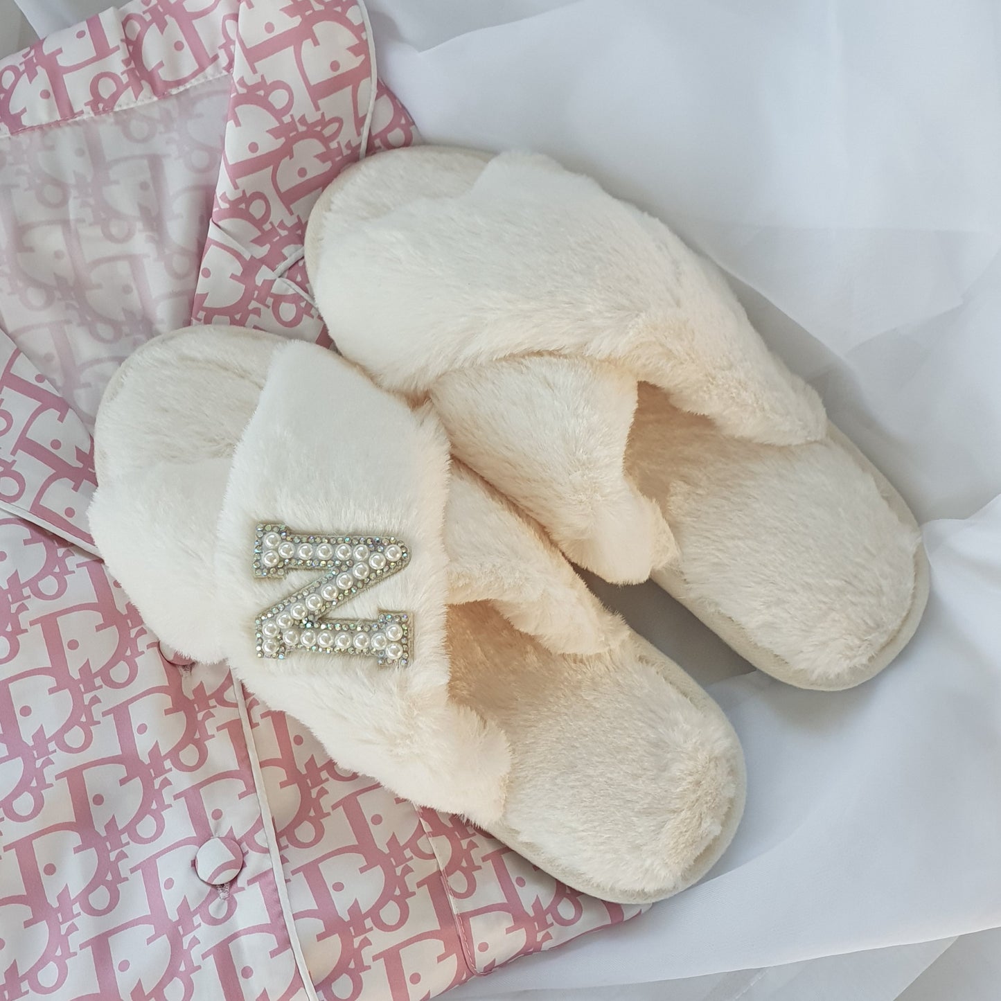 SINGLE INITIAL cream fluffy slippers with silver diamante